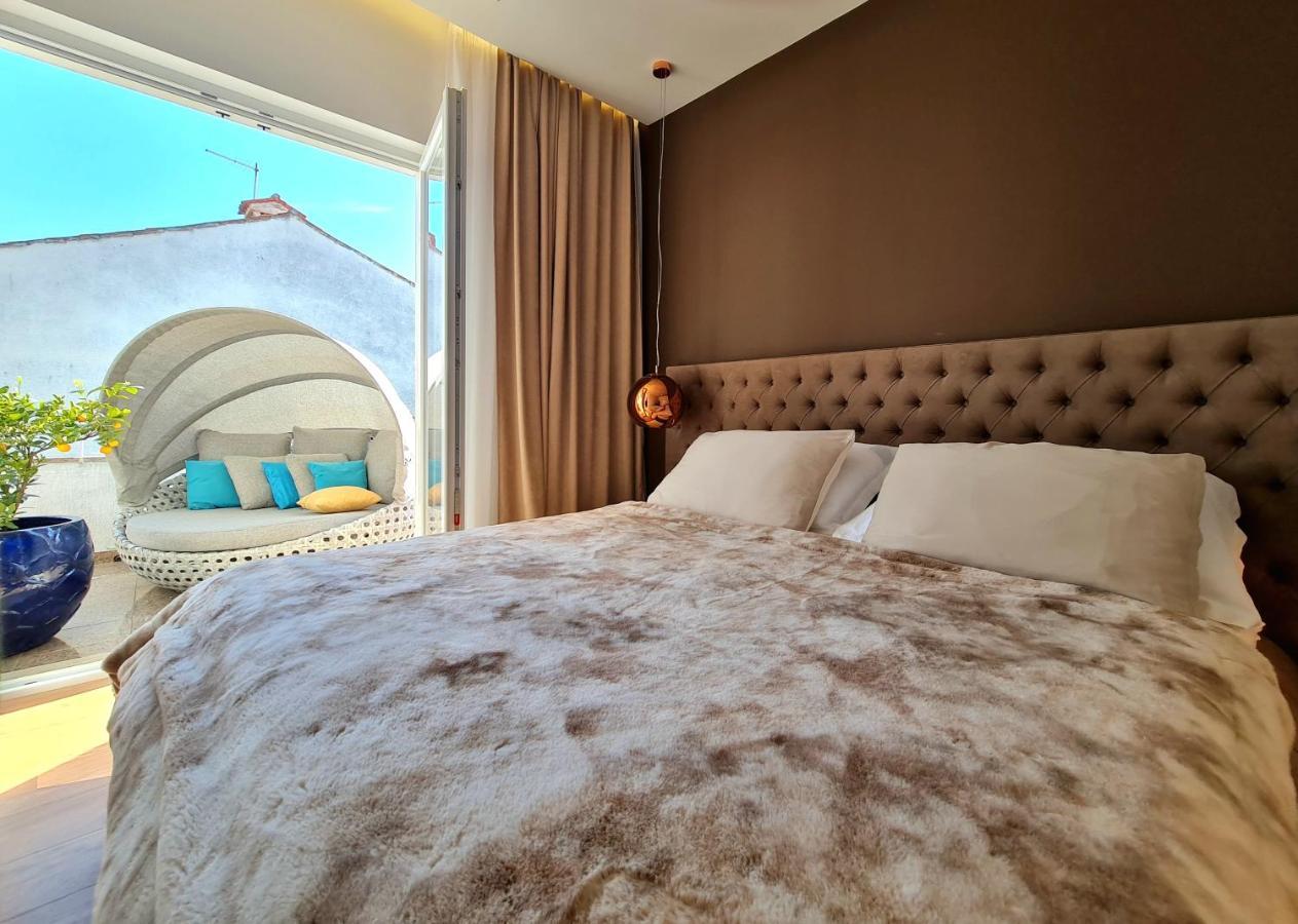 New!!! 2024 Marea Apartments With Xxl Sunny Terrace 포레치 외부 사진